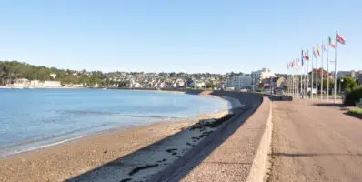 La plage du centre est fermée au public